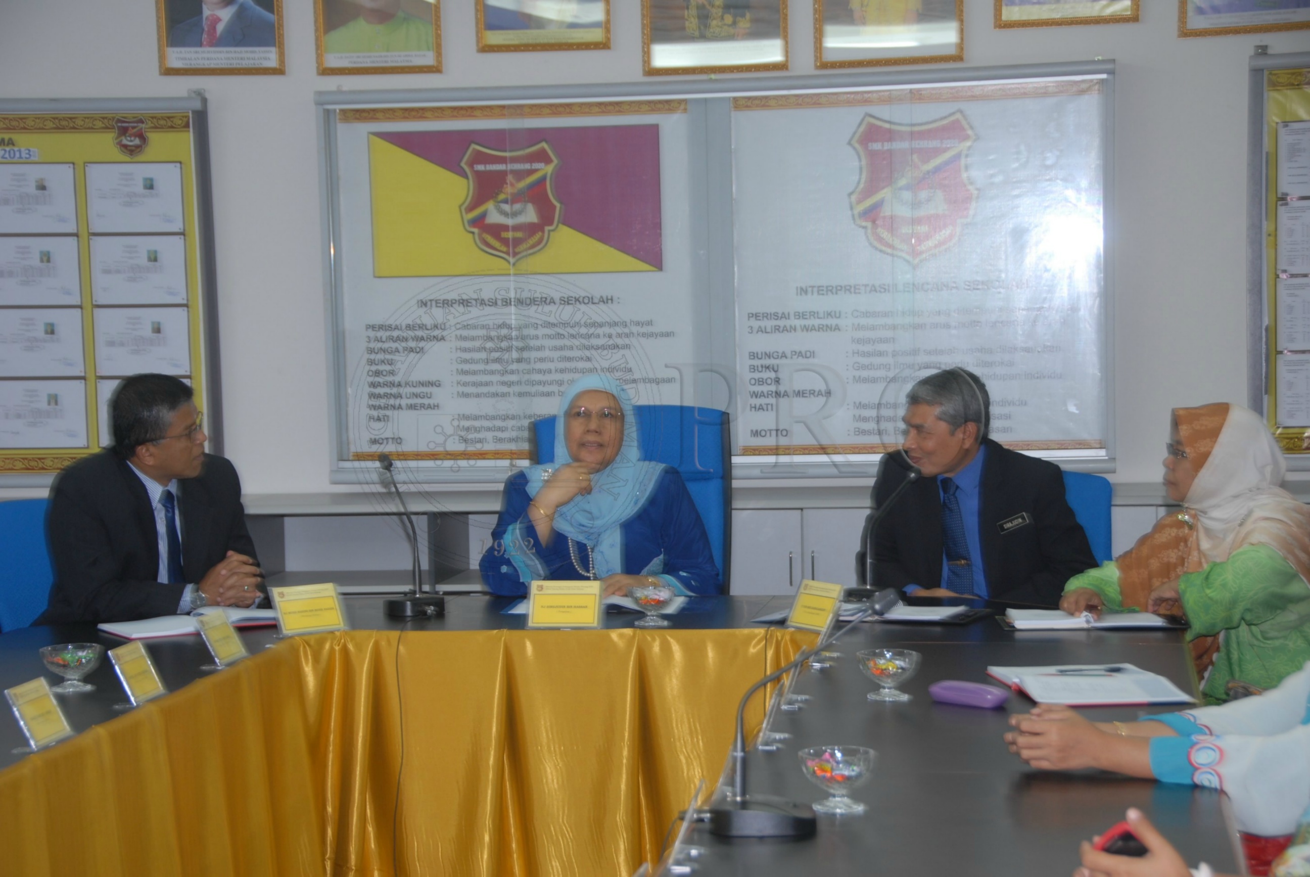 PRO 14 01 SEKOLAH FBA 8091